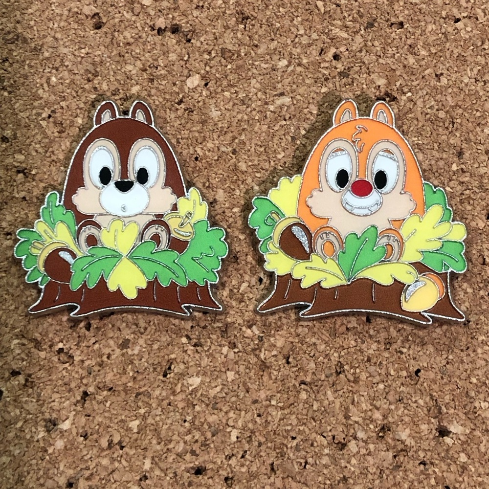 Disney Chip & Dale Pin Set